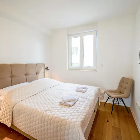 Siroko Apartment *