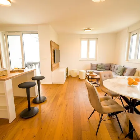 Siroko Apartment